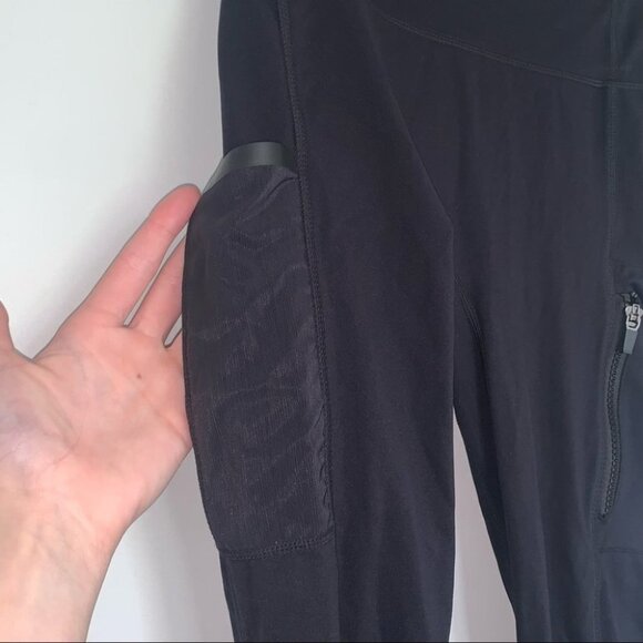 Fabletics Leggings Size Extra Small Black Trinity High-Waisted‎ Utility Zippers - Picture 6 of 13